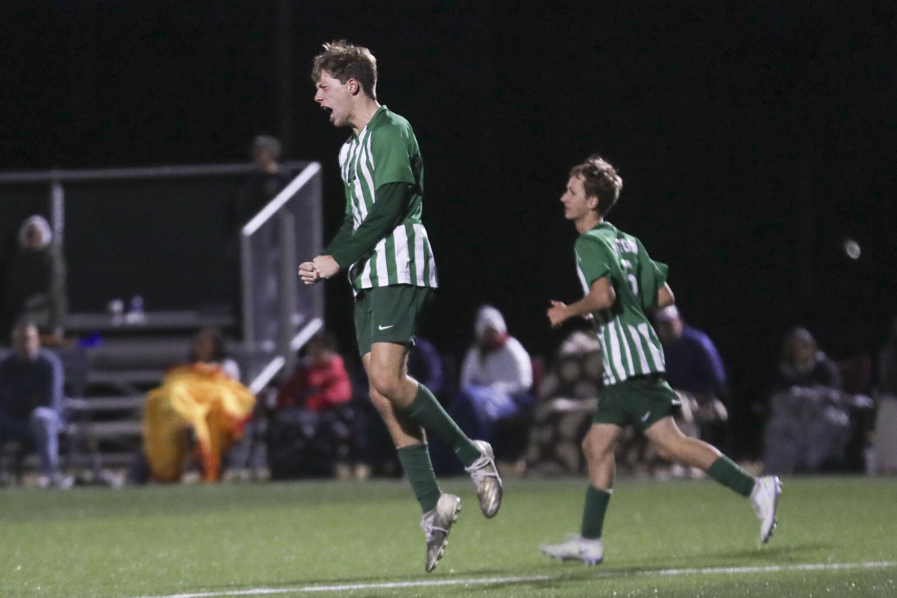 101522-dec-spt-mattoon-charleston-soccer_17.JPG